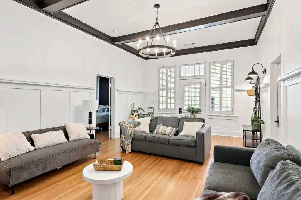 793edcf19ecd48da9fb1d2be3d8a5ca4 LargeOriginal.jpg