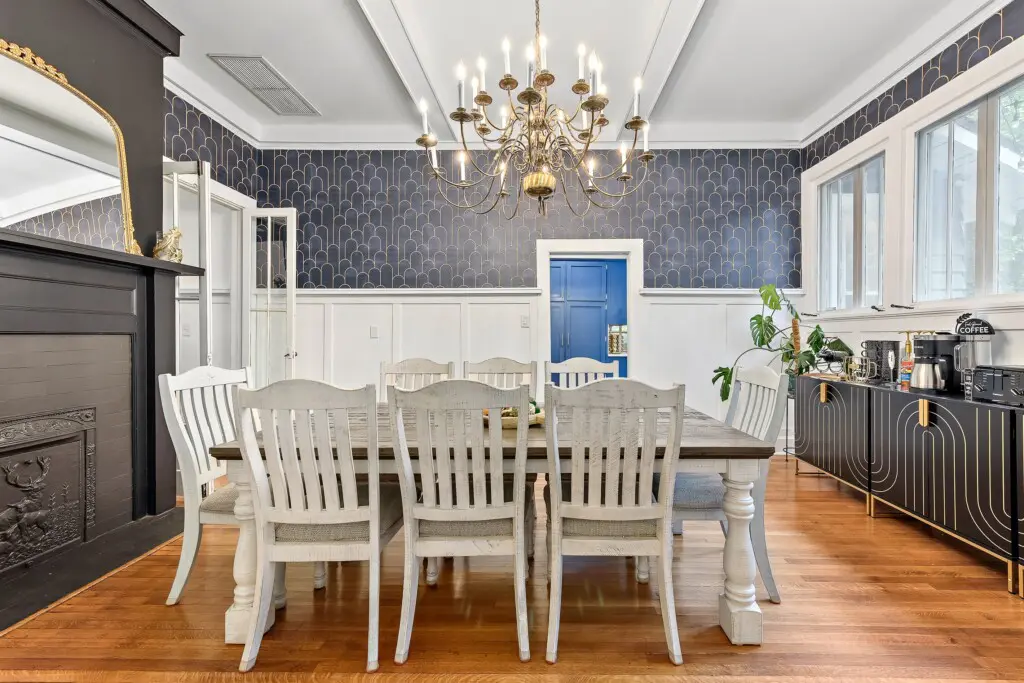 7be9d2a774bd4aed8e1fad1b0c79eefd LargeOriginal.jpg