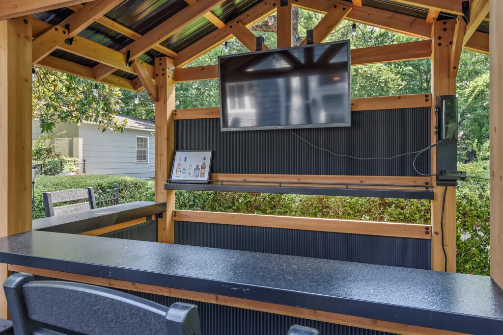 d6edc9ae3ef74a7b9805327c25b26100 LargeOriginal.jpg