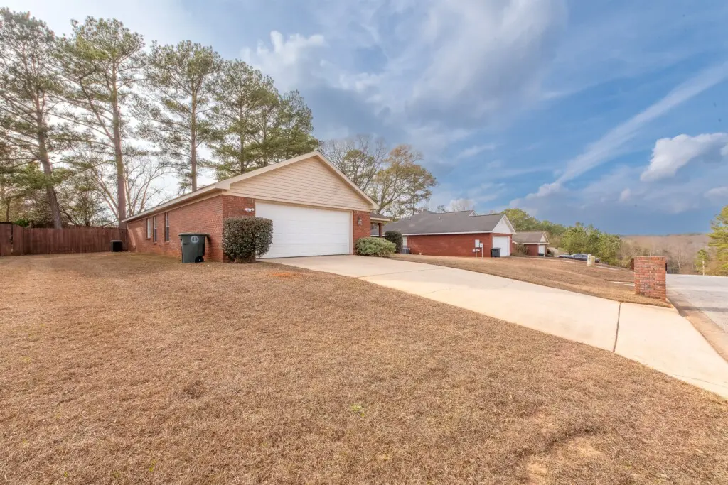 04d62ccf8c0546b38717cc85a73230a2 LargeOriginal.jpg