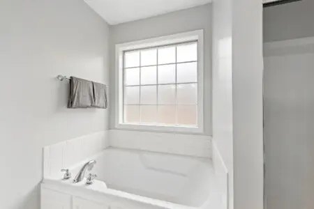 05c80e00ed924b34accdbf4fcbd5774d LargeOriginal.jpg