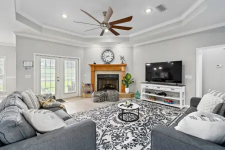 0b47dcf0c1924dad95353e39711eacec LargeOriginal.jpg