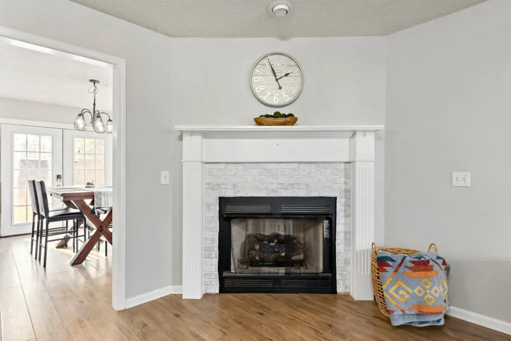 188932123fa245f1a8b2fa590e901fa5 LargeOriginal.jpg