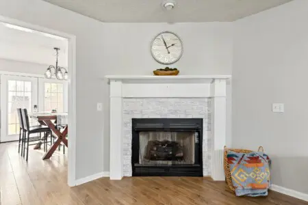 188932123fa245f1a8b2fa590e901fa5 LargeOriginal.jpg