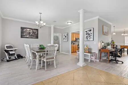 268edcb5edfa4b07921b5fe5059d447b LargeOriginal.jpg