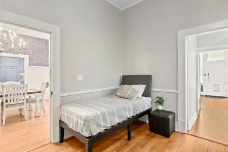 2bea6cdd364b429a9c458246cd0e0a25 LargeOriginal.jpg