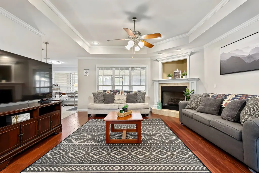 58808c9bbad045eb9ee4cd8502fd8f16 LargeOriginal.jpg