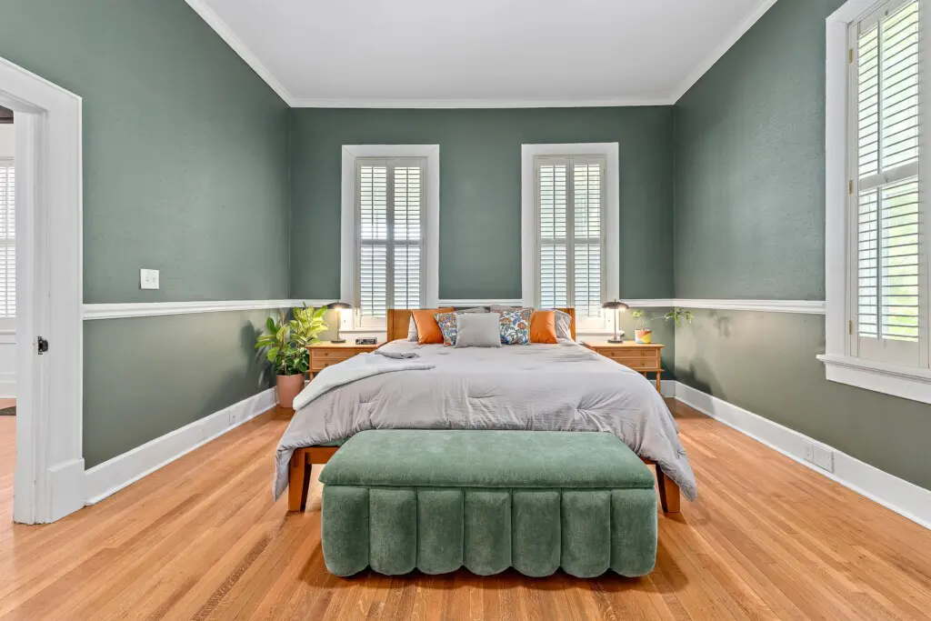 5ca8ef5fbe2c47f1b4c736c9bc6fcaf9 LargeOriginal.jpg