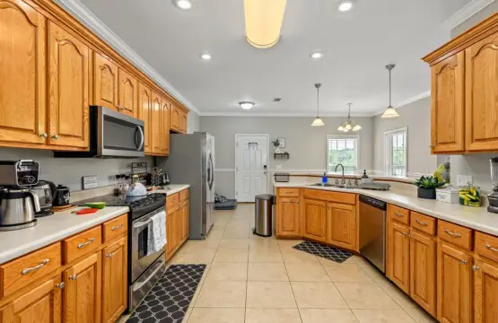 8a3dceeeac1747f8b697860184d09936 LargeOriginal.jpg