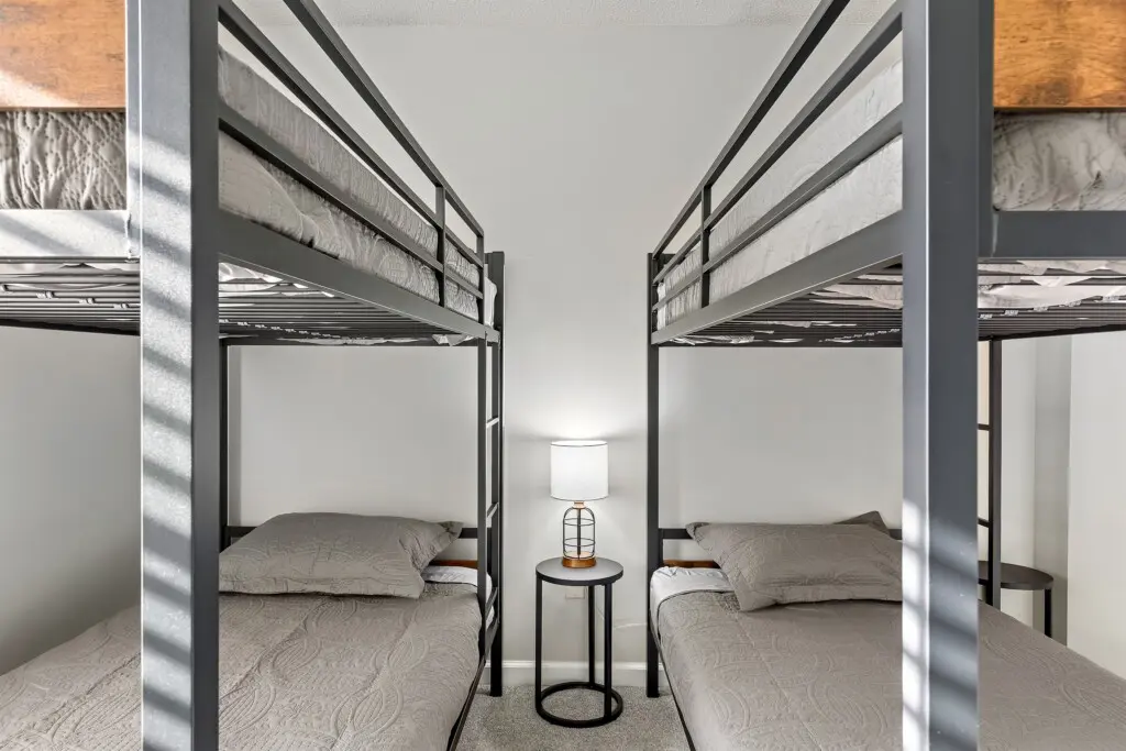 9fff98ca3dd74f5586de1baae13a19f7 LargeOriginal.jpg