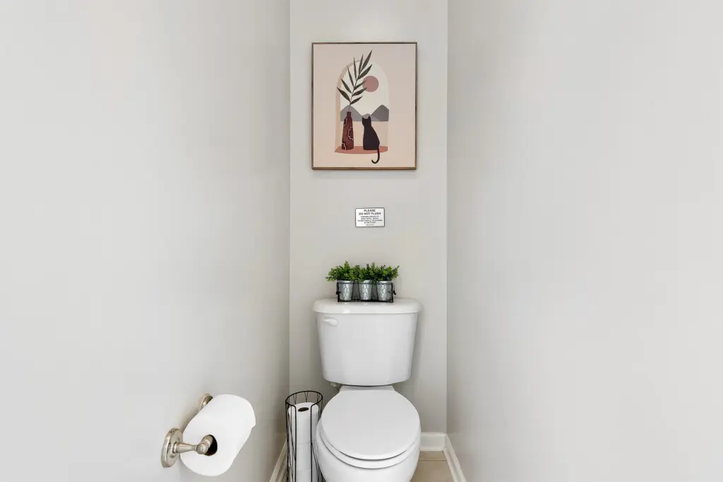 ccef3f9c86a54ef594f4252c2f7d8c96 LargeOriginal.jpg