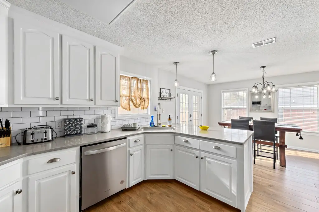 cf5631bfe731430c81c5a48dd085dfac LargeOriginal.jpg